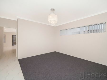 4 Bedroom Home - Photo 3