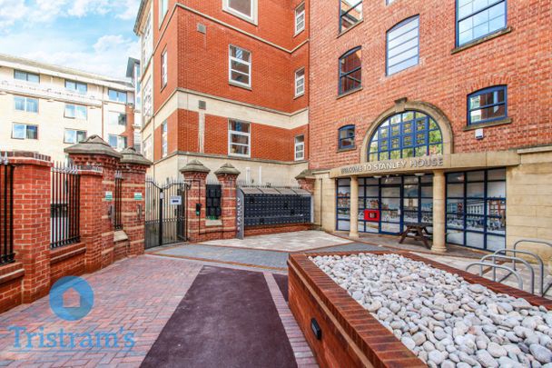 1 bed Apartment for Rent - Photo 1