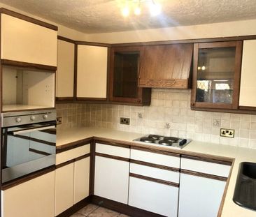 4 bedroom house to rent - Photo 1