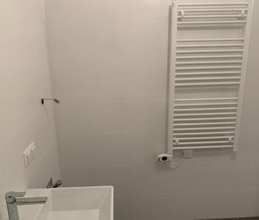 Wunderschöne 2 Zimmer Wohnung mit Garten - Foto 6
