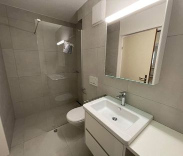 2.5 Zimmer, 80 m², 2. Stock - Photo 3