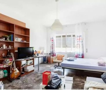 Piazza Giancarlo Vallauri, Rome, Lazio 00154 - Photo 2