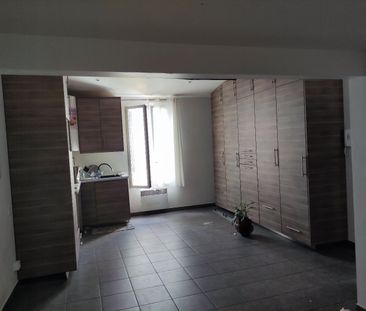 Location Appartement 2 pièces 35m² SETE 34200 - Photo 3