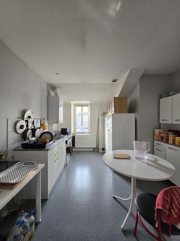 Location Appartement 3 pièces 86m² NANCY 54000 - Photo 5