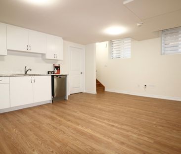 For Lease - 40 Valleybrook Road Unit# LOWER, Barrie, Ontario - Photo 3