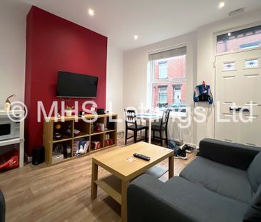 2 Bedroom Mid Terraced House for rent in Meadow View - Photo 5