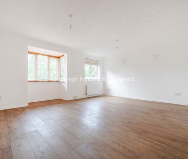 Perth Road, Beckenham, Kent, BR3 - Photo 2
