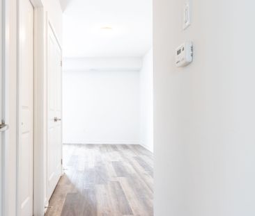 For Lease - 205 West Oak Trail Unit# 40, Kitchener, Ontario - Photo 6