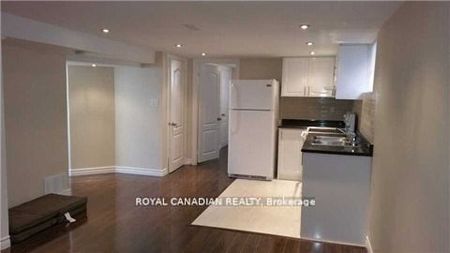 Detached Home For Lease | E8145068 - Photo 2