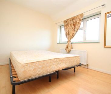 4 bedroom house to rent - Photo 5