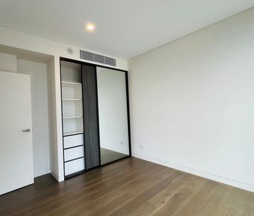 Modern 2-Bedroom Apartment with Premium Amenities in Sydney Olympic... - Photo 6