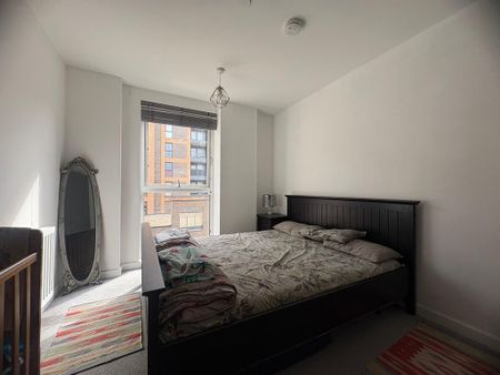 1 bedroom flat to rent - Photo 2