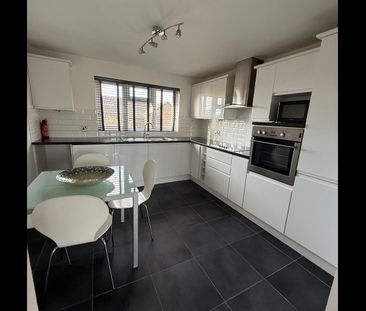 2 Bed Flat, Wimbledon, SW19 - Photo 6