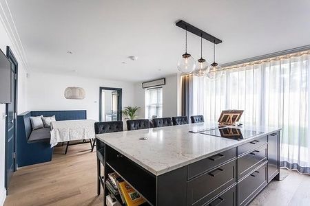 5 bedroom detached house to rent - Photo 5