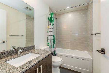 For Lease - 335 Wheat Boom Drive Unit# 711, Oakville, Ontario - Photo 5