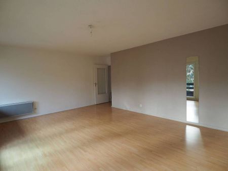 Location Appartement 3 pièces 72m² ANNECY 74000 - Photo 2