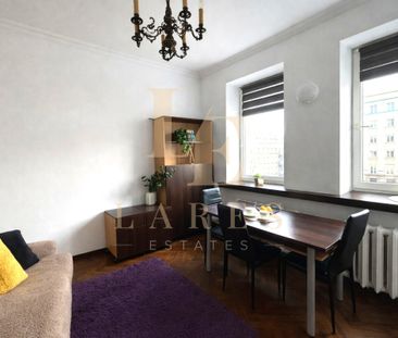 Wysokie sufity | Winda | Po remoncie | 2 pokoje - Photo 1