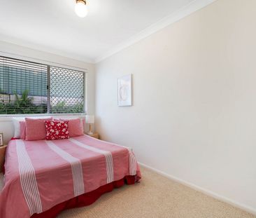 18 Queenscliff Crescent, Robina - Photo 5