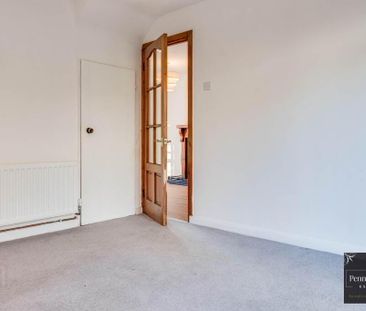 39 Meadowvale Crescent, Bangor, BT19 1HQ - Photo 4