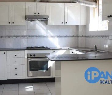 “2 Spacious Bedroom Apartment for Rent in Merrylands” - Photo 1