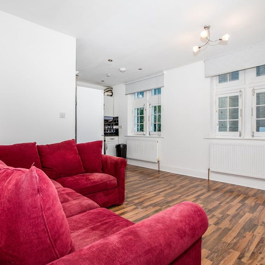 2 Bed Flat, Chapter St, SW1P - Photo 1