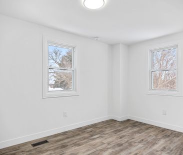 For Lease - 1223 Sunningdale Road, London North, Ontario - Photo 1