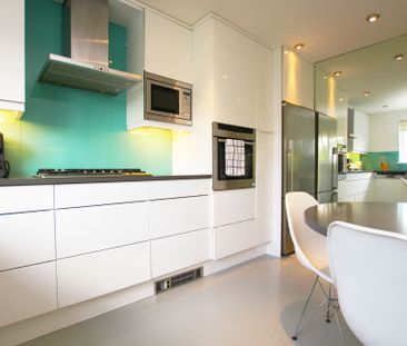 Ravenscourt, Thorntonhall, South Lanarkshire - Photo 2