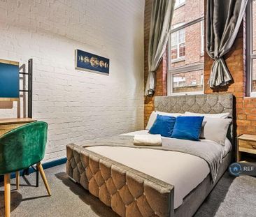 4 bedroom flat to rent - Photo 6