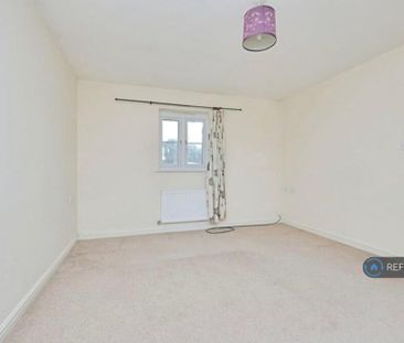 2 bedroom end of terrace house to rent - Photo 3