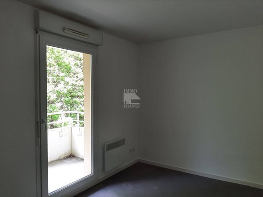 Location appartement 2 pièces 40.55 m² à La Roche-sur-Yon (85000) - Photo 1