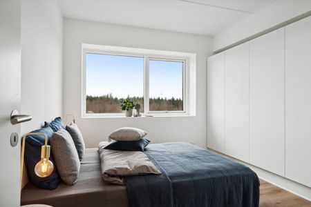 Skøn og lækker 4-værelses lejlighed med altan - Foto 5