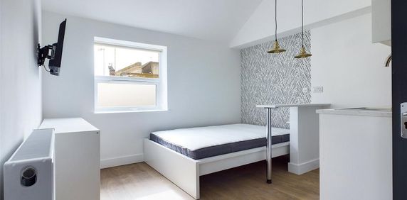 Studio to rent - Photo 2