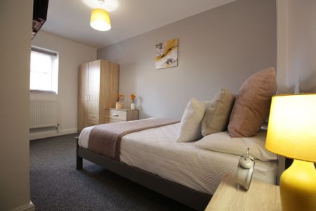 Student Accommodation, 60 Park Street, Lincoln, Lincolnshire, LN1 1UR, United Kingdom - Photo 5