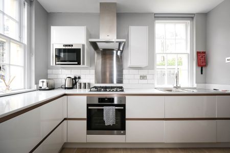 Henrietta Park Mews, Bath - Photo 4