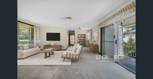 Bright, Front & Exceptionally Convenient - Photo 1