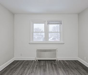 For Lease - 366 Mary Street Unit# 4, Oshawa, Ontario - Photo 2