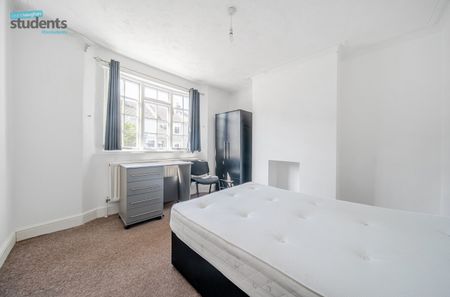 5 bedroom terraced house to rent - Photo 3