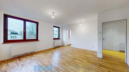 ERSTBEZUG nach Sanierung - 2-Zimmer-Wohnung am Roten Berg - Photo 3