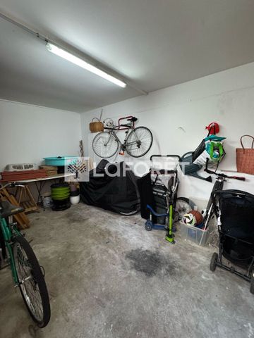 House - Photo 3