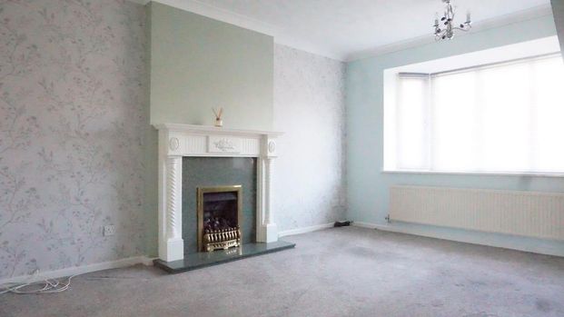 3 bedroom semi-detached house to rent - Photo 1