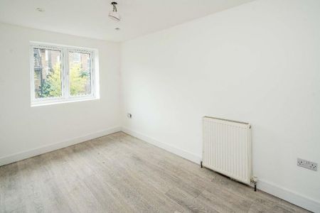 4 bedroom maisonette to rent - Photo 5