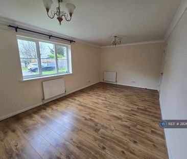 1 bedroom flat to rent - Photo 5