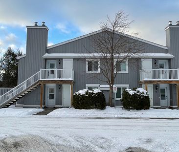 For Lease - 19 Dawson Drive Unit# 61, Collingwood, Ontario - Photo 3