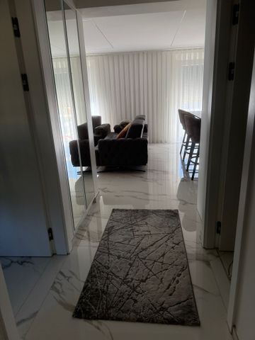 5.5-room detached villa renovated in 2024 - Aigle - Photo 4