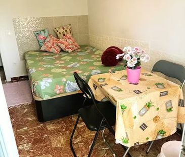 Avenida de las Palomeras, Madrid, Community of Madrid 28018 - Foto 1