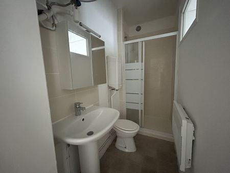 Location Appartement 1 pièce 26m² REIMS 51100 - Photo 5