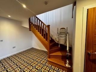 2 bedroom terraced house to rent - Photo 4