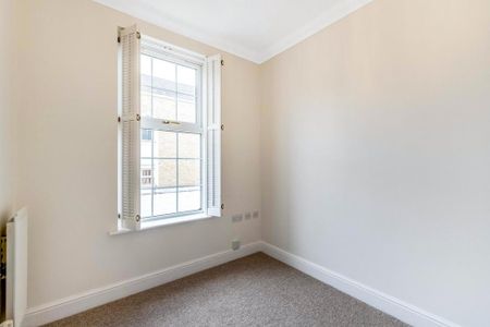 3 bedroom townhouse to rent - Photo 4