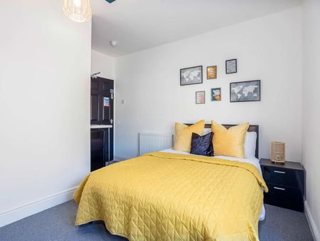 ✨ A Joyful & Stylish House Share Just Off Queens Road, Nuneaton - Photo 3