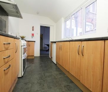 Student Accommodation, 29 Eastbourne Street, Monks Road, Lincoln, L... - Photo 3